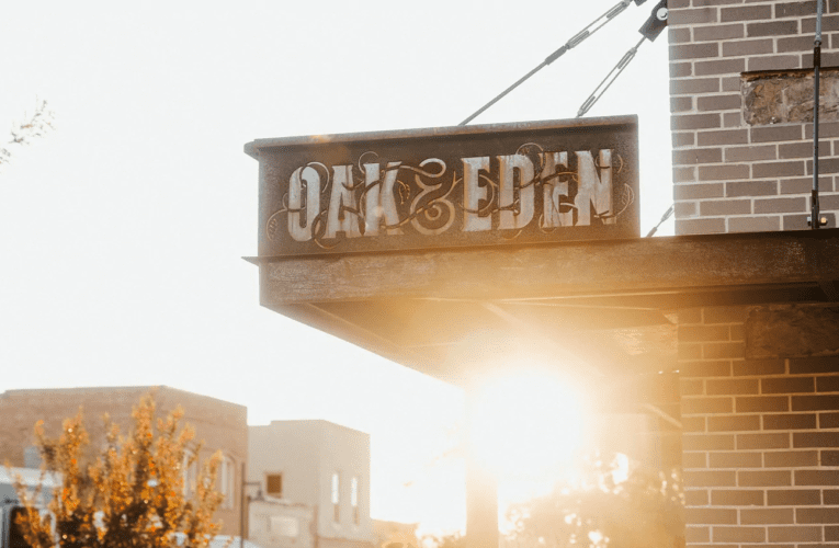 Whitt: Best American Made Whiskey – Oak and Eden.